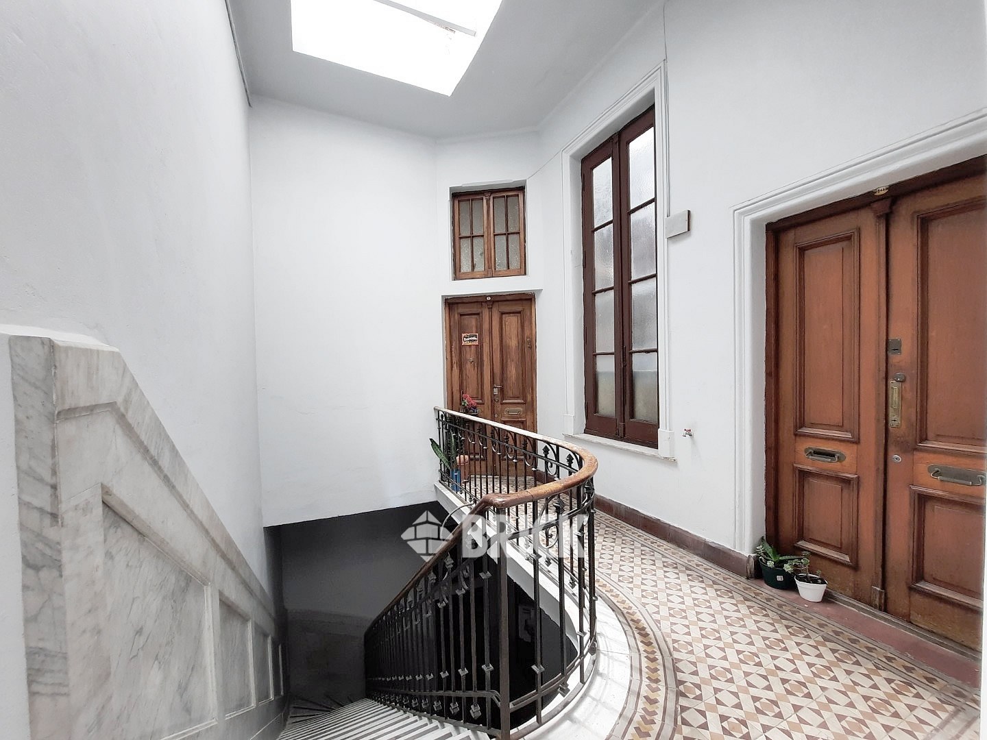 ENTRE RIOS, AV. al 600 Piso 2 24