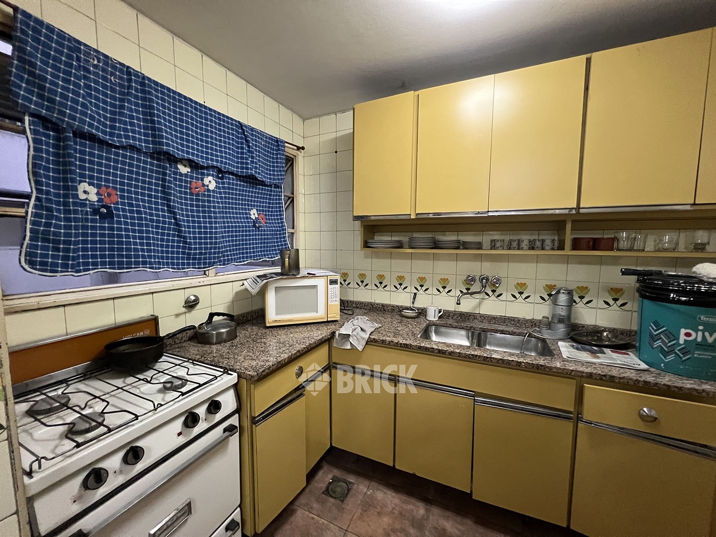 MORENO, JOSE MARIA, AV. al 700 Piso 2 23