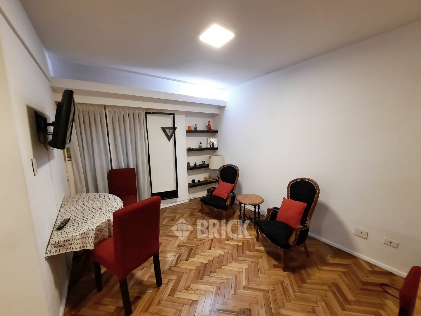 PEÑA al 2200 Piso 1 5