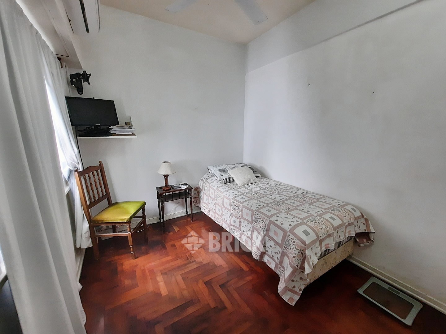 MALVINAS ARGENTINAS al 0 Piso 6 19