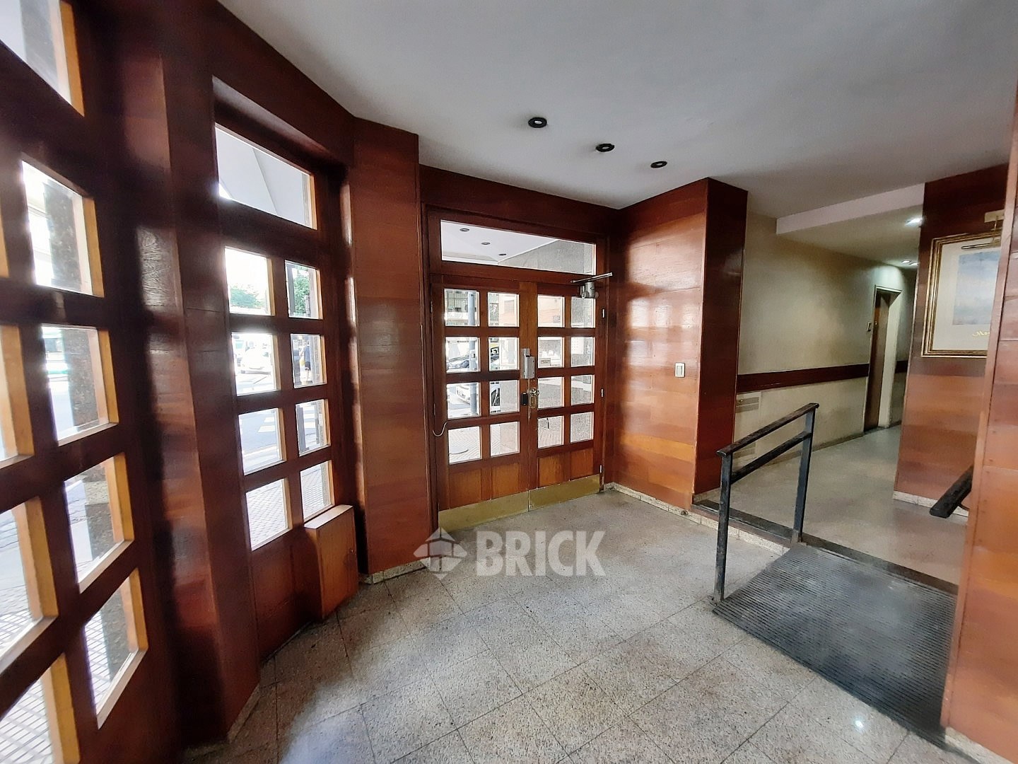 MALVINAS ARGENTINAS al 0 Piso 6 28