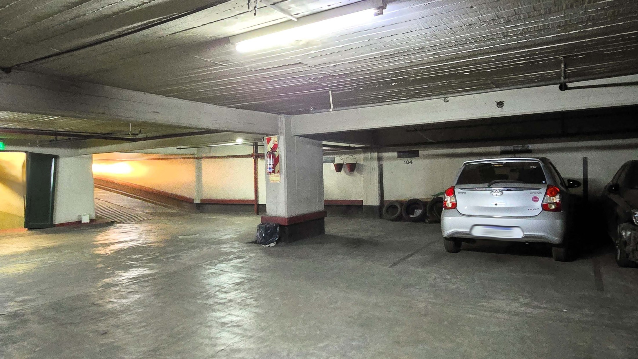 ALVEAR, MARCELO T. DE al 1200 Piso 3° Nº 242 11