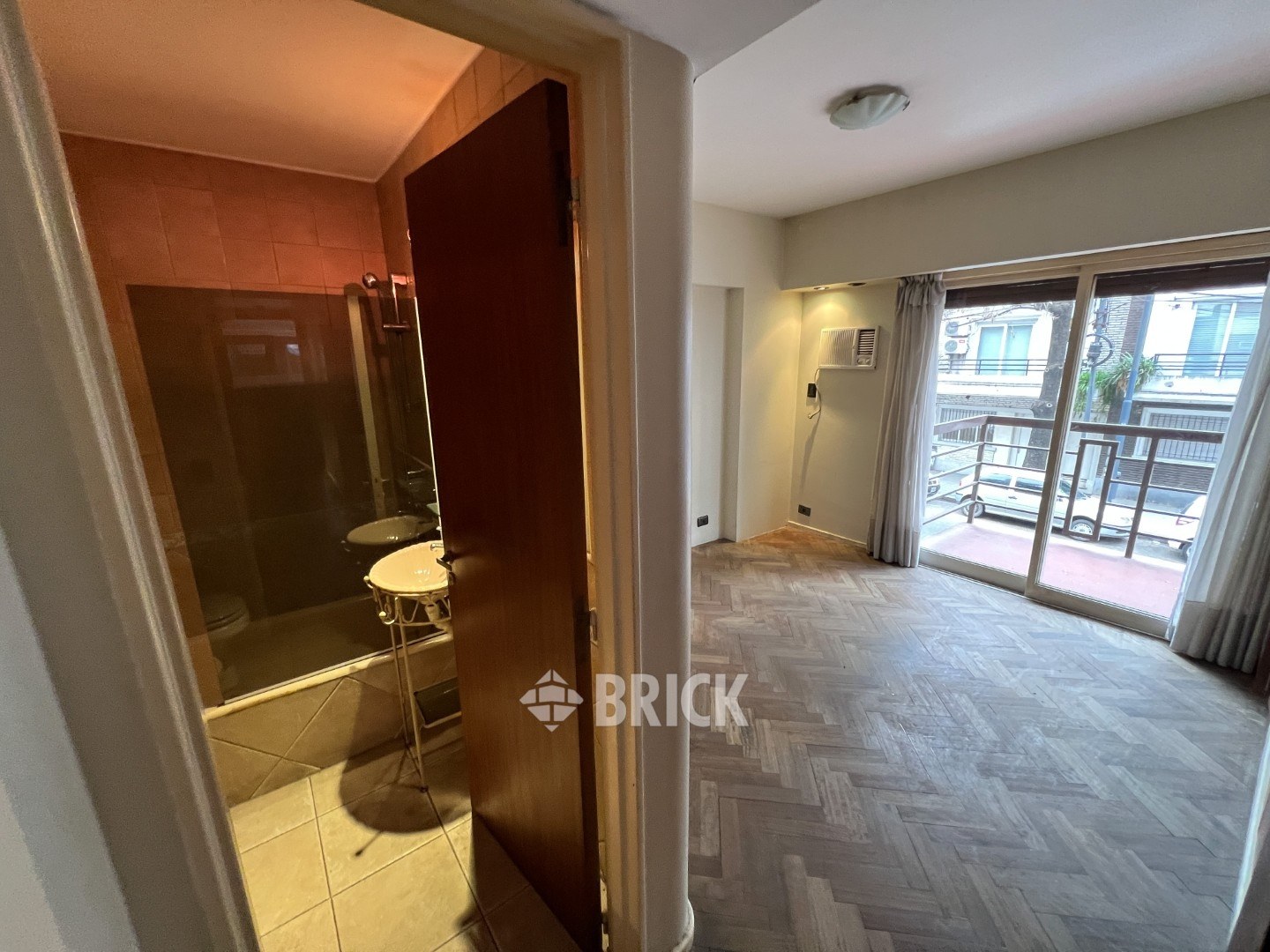 ZABALA al 1500 Piso 1 17