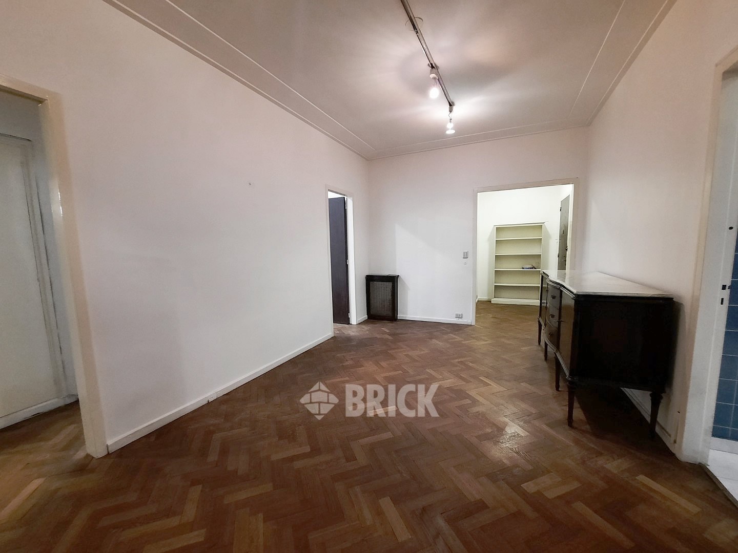 SANCHEZ DE BUSTAMANTE al 1900 Piso 1 5