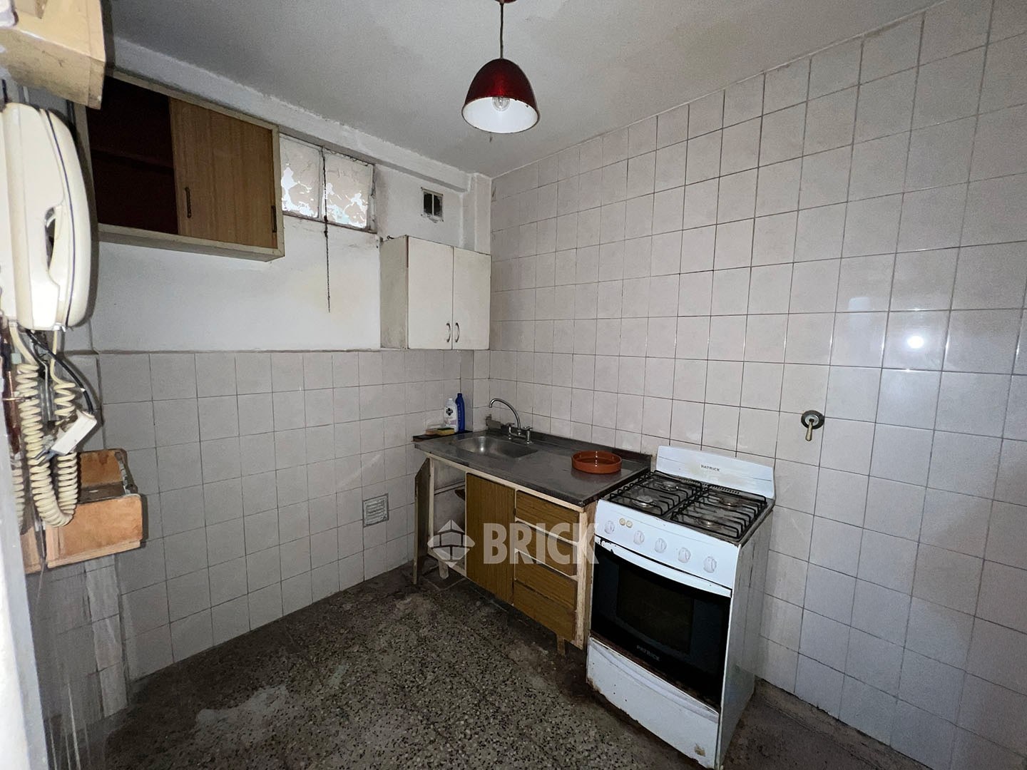 TRELLES, MANUEL al 2400 Piso PB 11