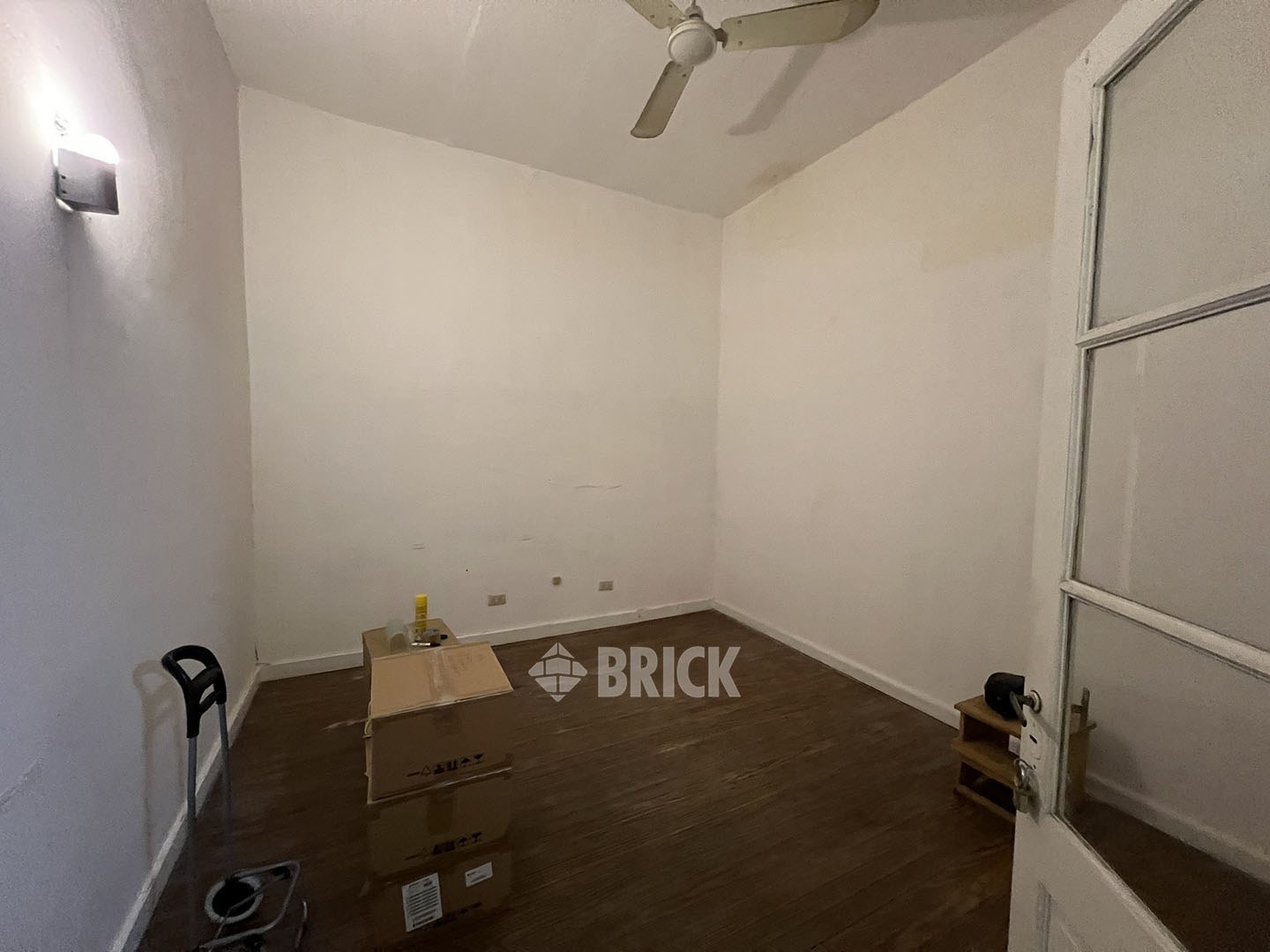 TRELLES, MANUEL al 2400 Piso PB 14