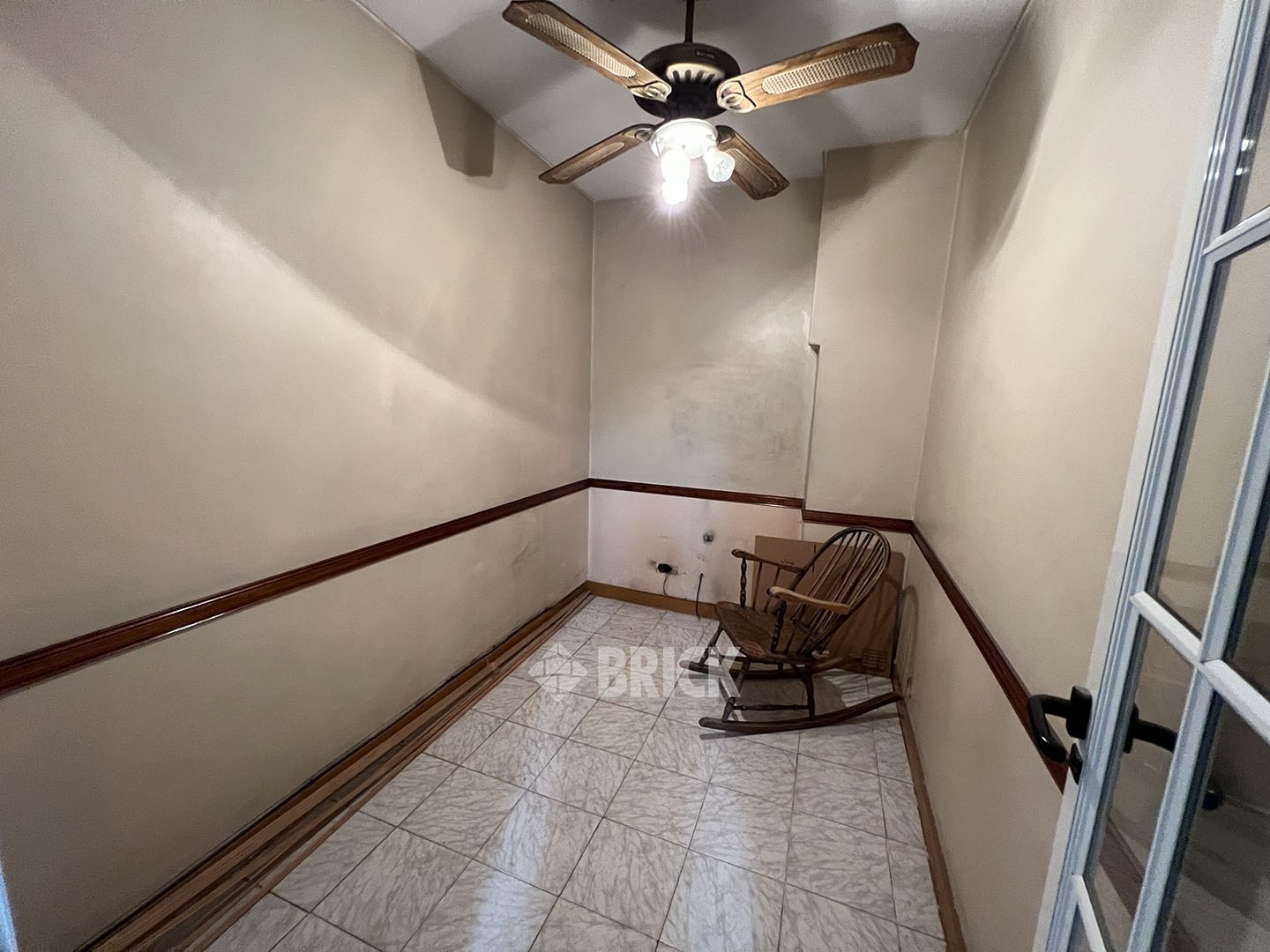 SAN JUAN, AV. al 1400 Piso PB 16