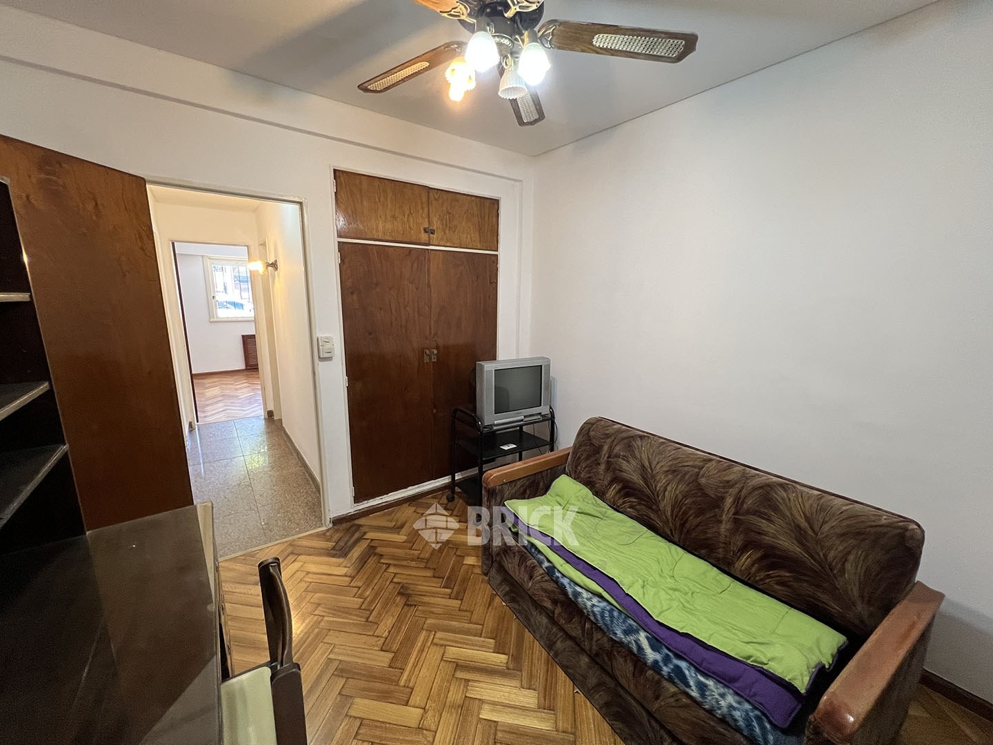 SAN JUAN, AV. al 1400 Piso PB 6