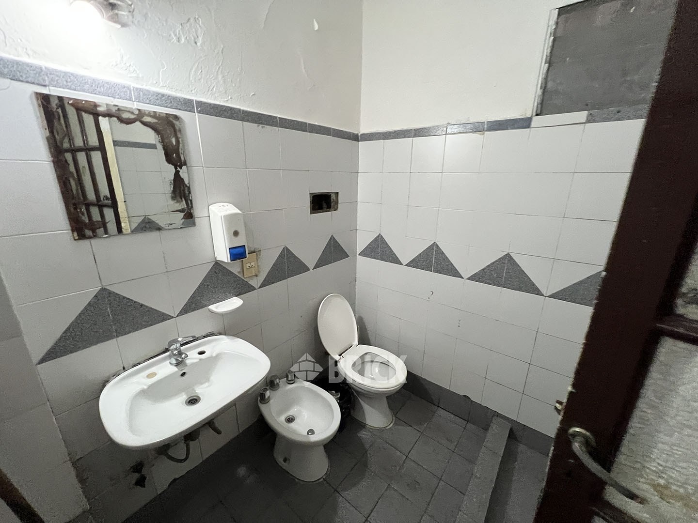 ALEM, LEANDRO N., AV. al 500 12