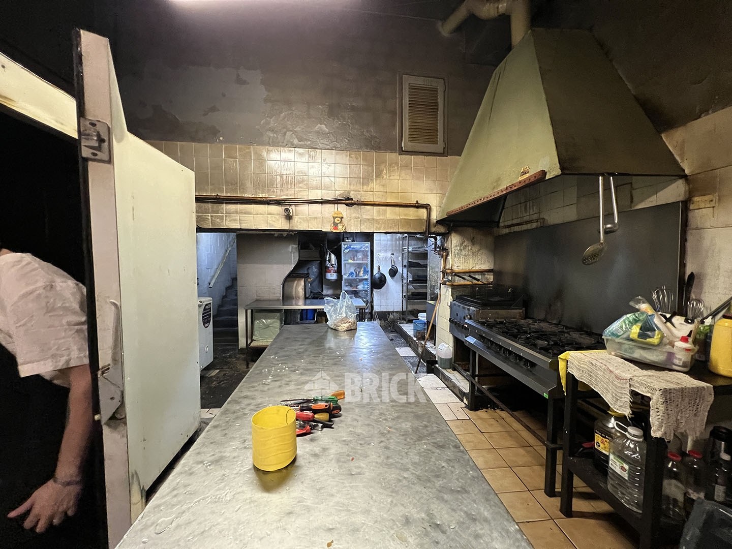 ALEM, LEANDRO N., AV. al 500 16