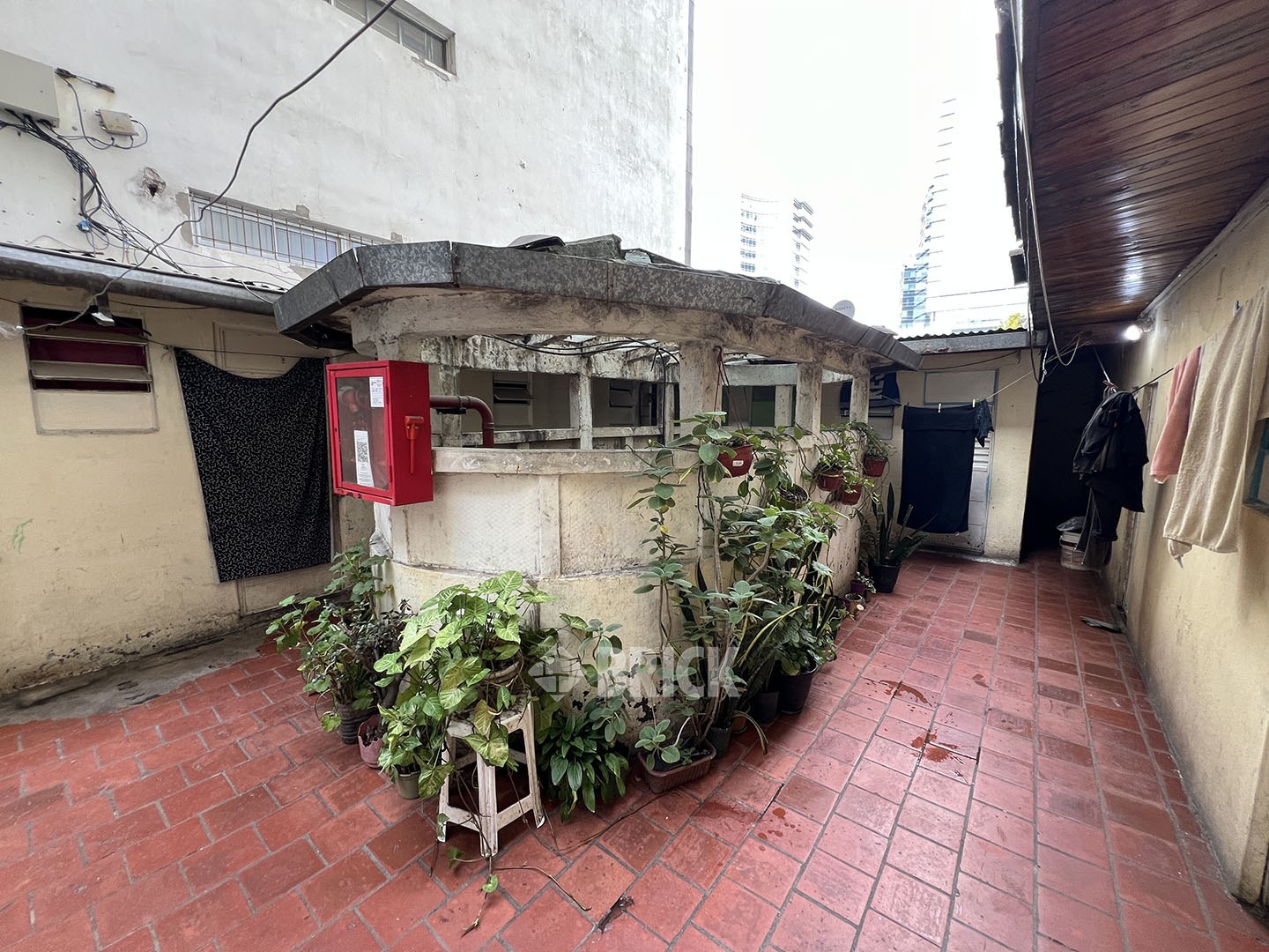 ALEM, LEANDRO N., AV. al 500 3