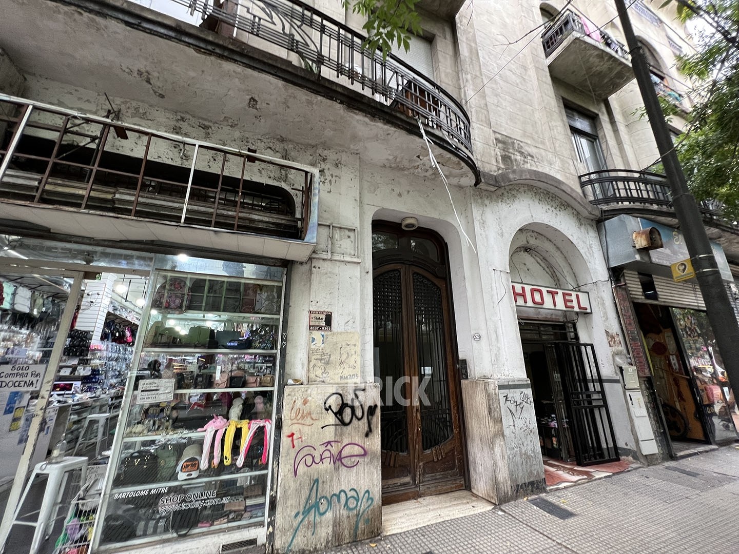 MITRE, BARTOLOME al 2600 Piso 1 21