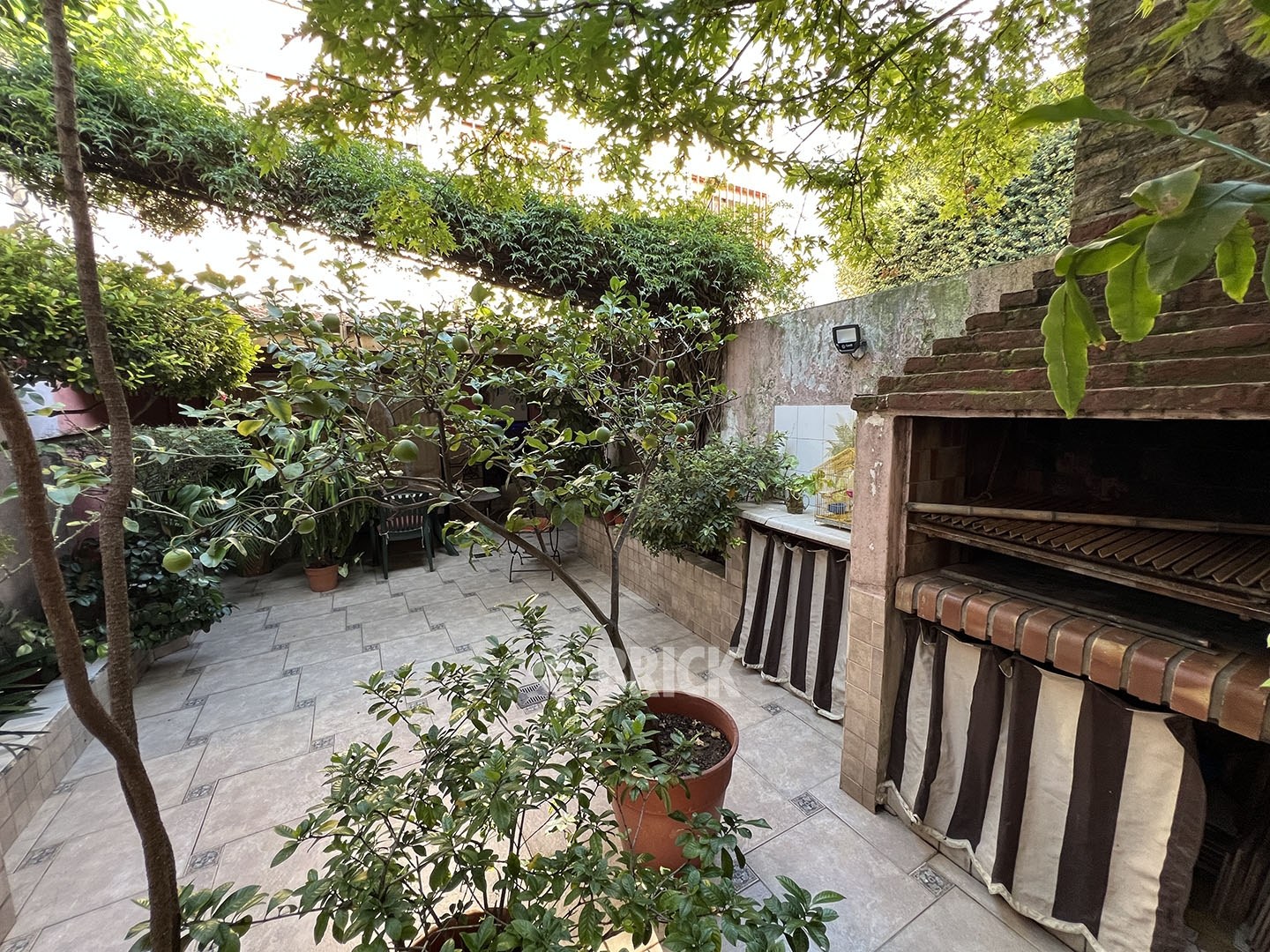 CUNNINGHAME GRAHAM al 1100 Piso PB 12