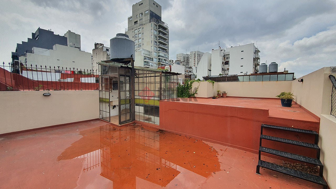 BORGES, JORGE LUIS al 2000 Piso 1 25