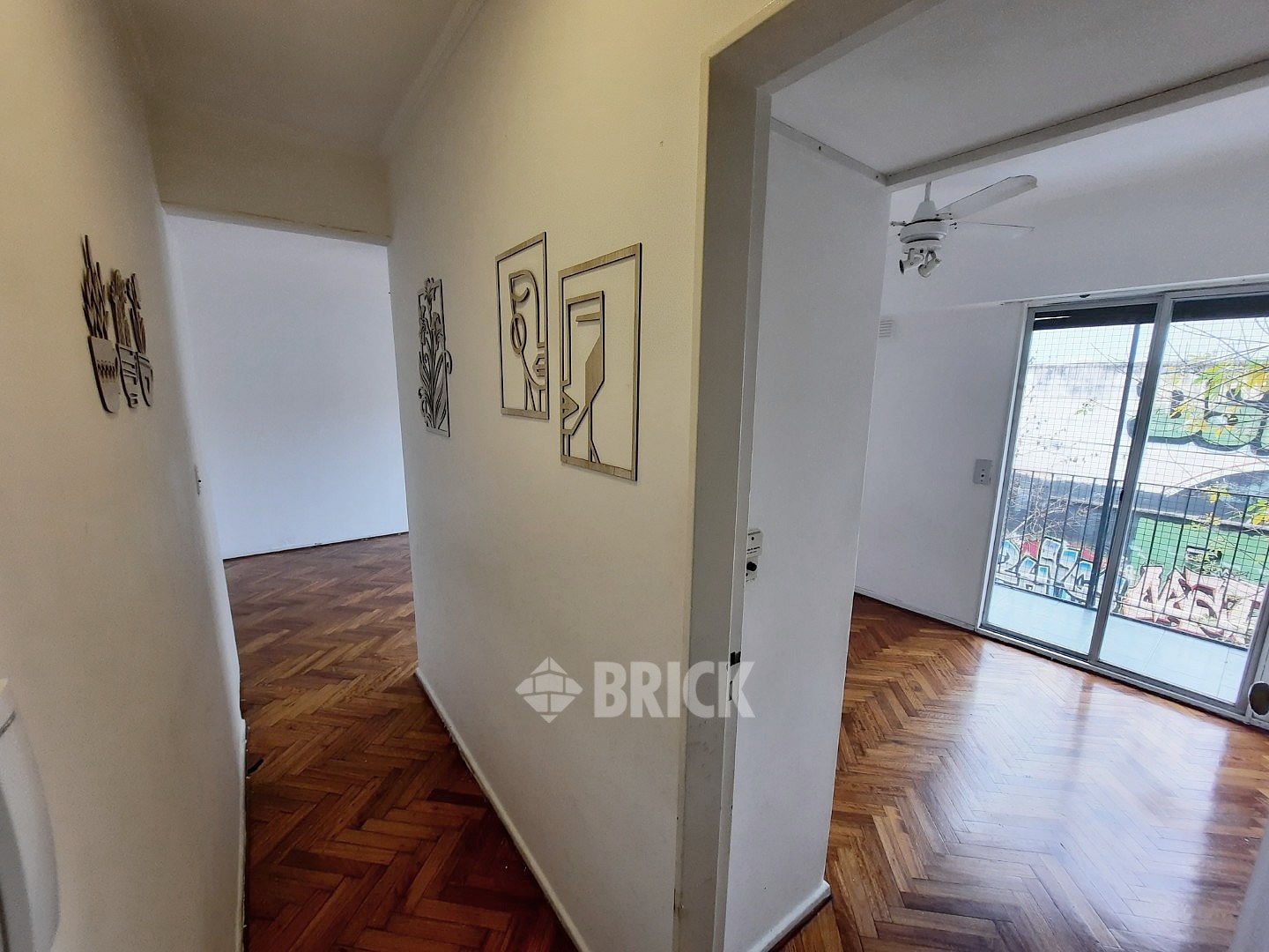 BILLINGHURST al 1500 Piso 2 18