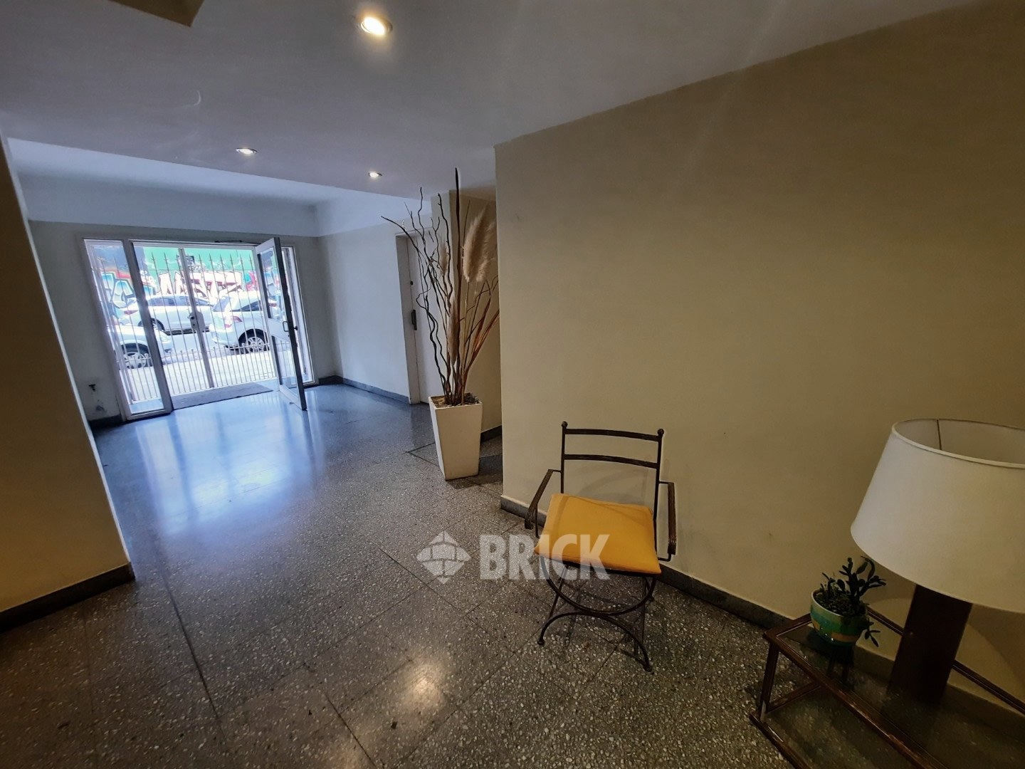 BILLINGHURST al 1500 Piso 2 24