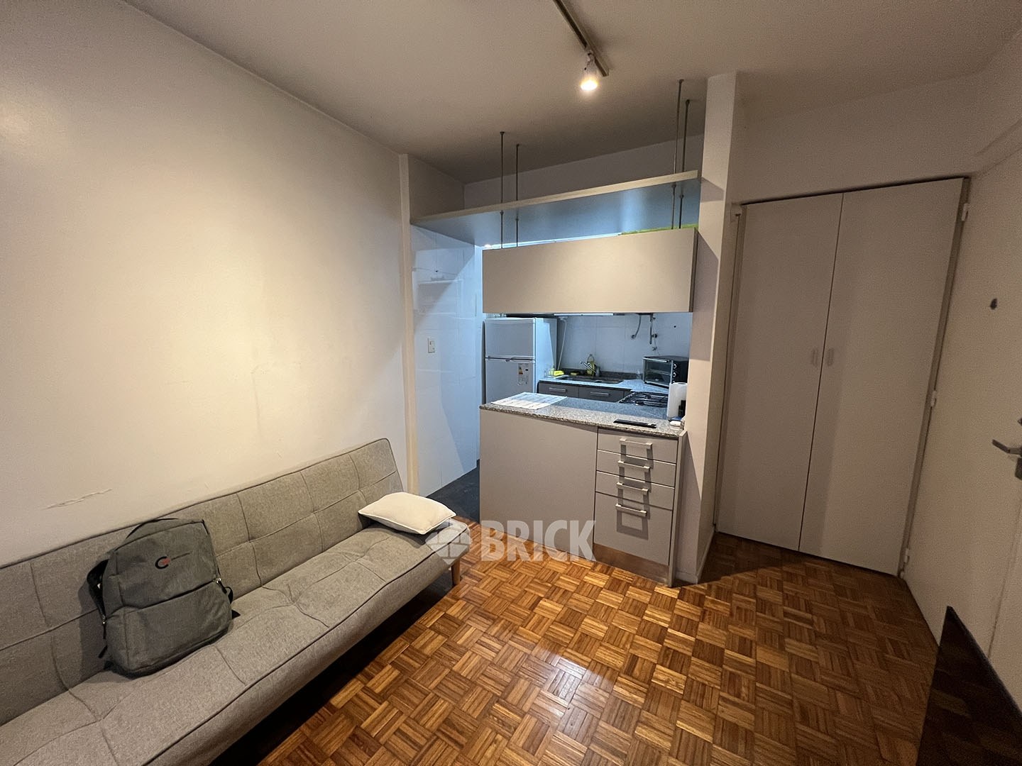 AUSTRIA al 2200 Piso 4 3