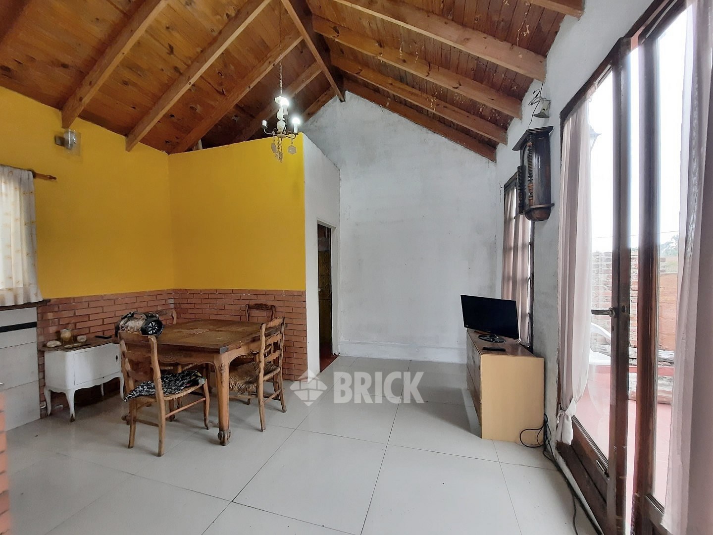 ACHA, GENERAL al 1400 Piso PB 19