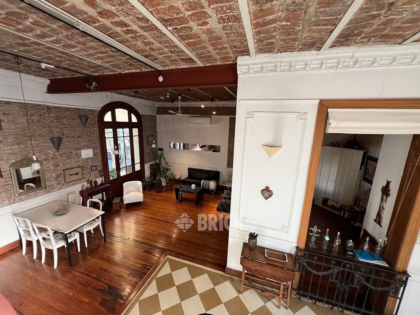 ORO, FRAY JUSTO SANTAMARIA DE al 2200 Piso 1 28