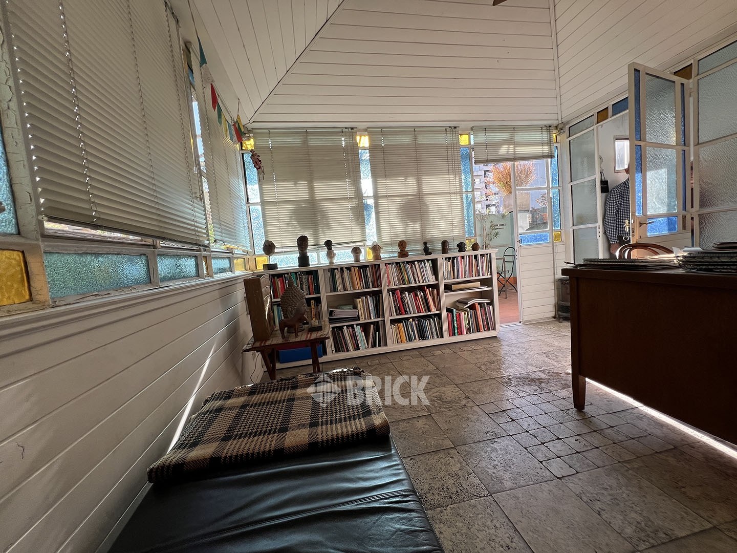 ORO, FRAY JUSTO SANTAMARIA DE al 2200 Piso 1 30