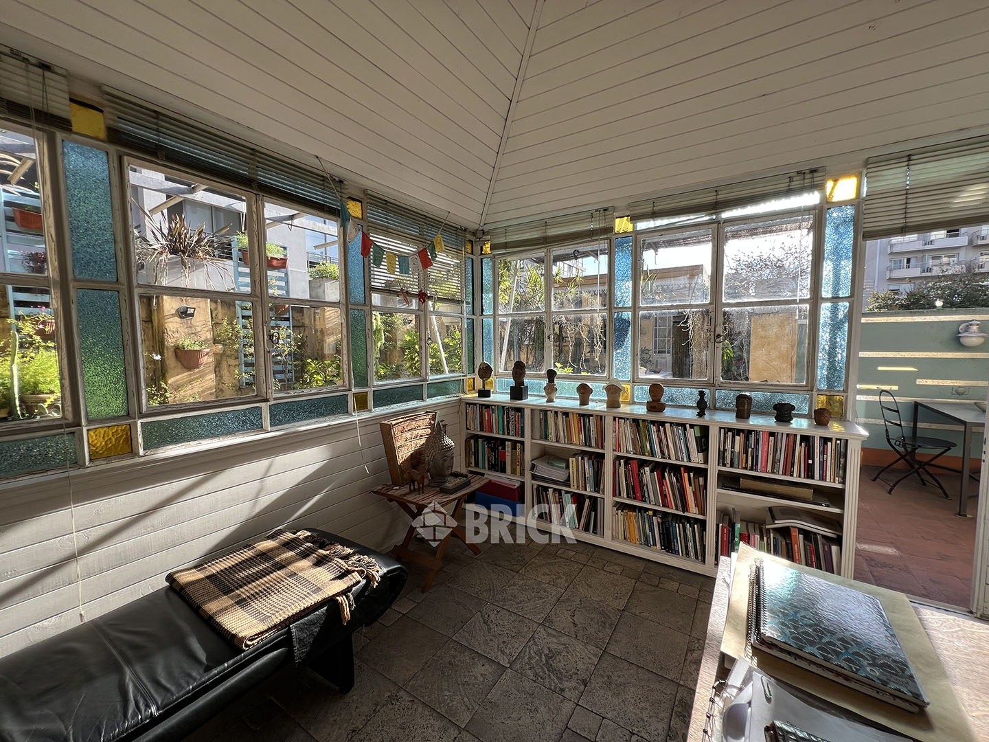 ORO, FRAY JUSTO SANTAMARIA DE al 2200 Piso 1 33