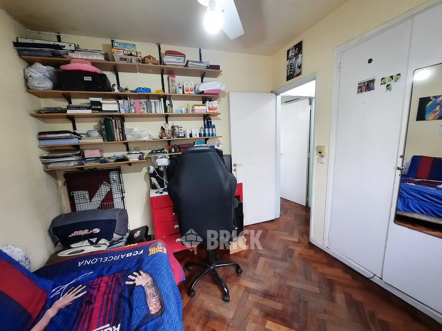 YRIGOYEN, HIPOLITO al 2900 Piso 9 15