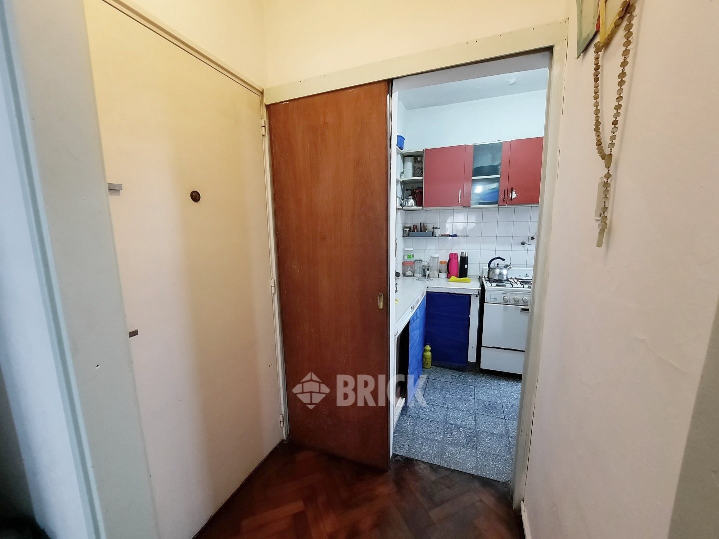 YRIGOYEN, HIPOLITO al 2900 Piso 9 16