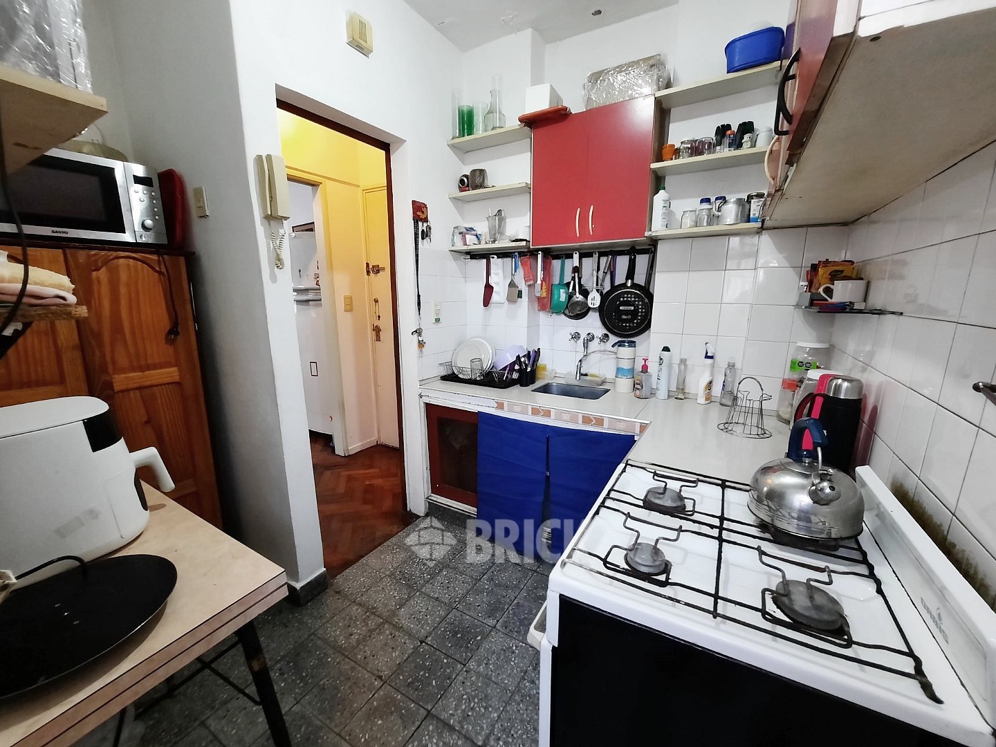 YRIGOYEN, HIPOLITO al 2900 Piso 9 19