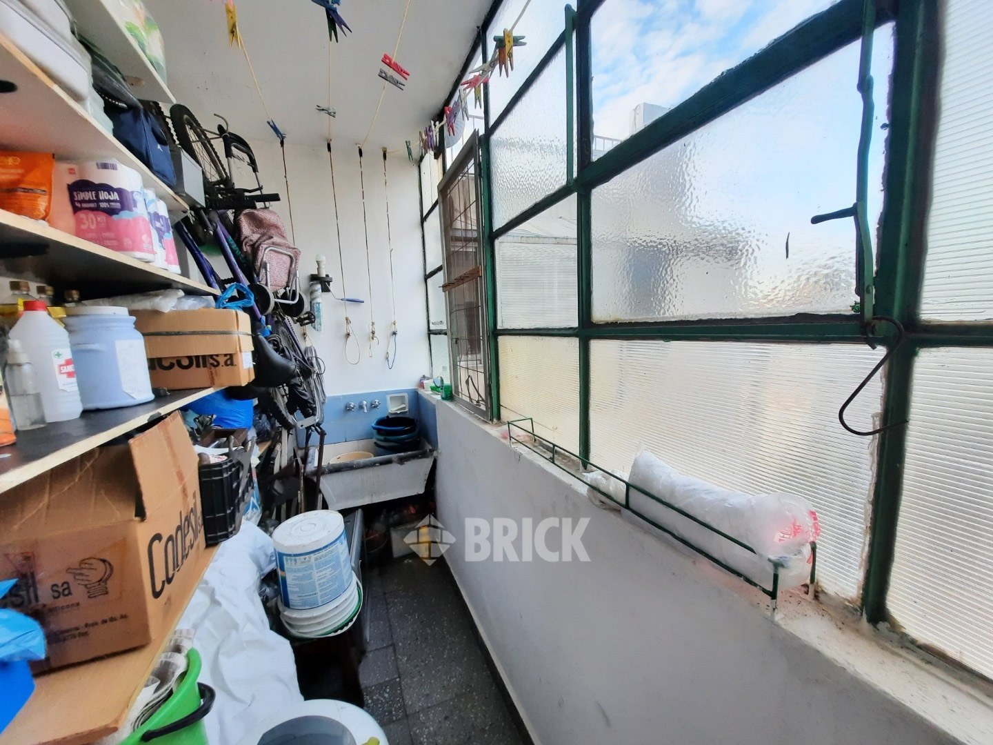 YRIGOYEN, HIPOLITO al 2900 Piso 9 21