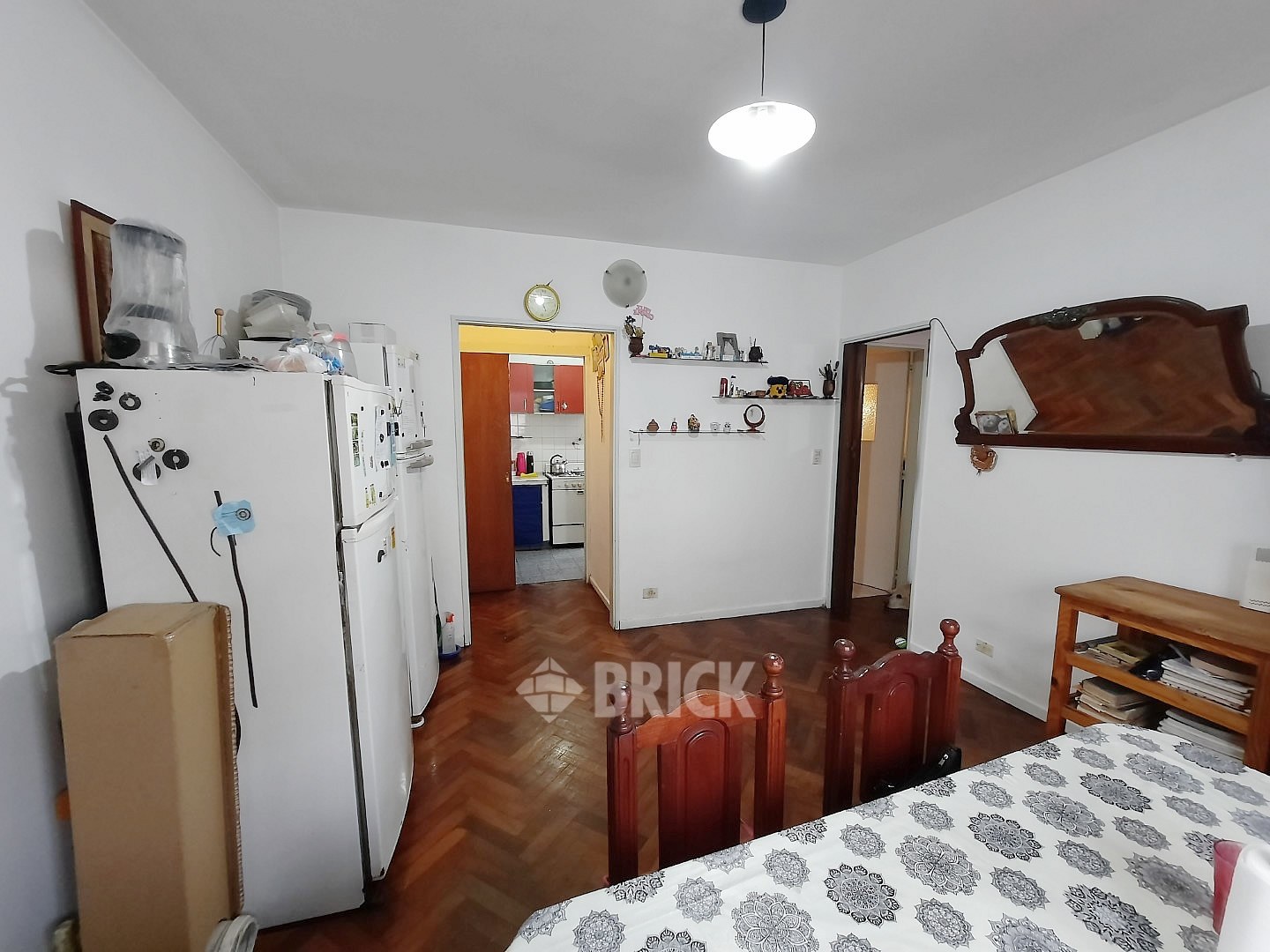 YRIGOYEN, HIPOLITO al 2900 Piso 9 5