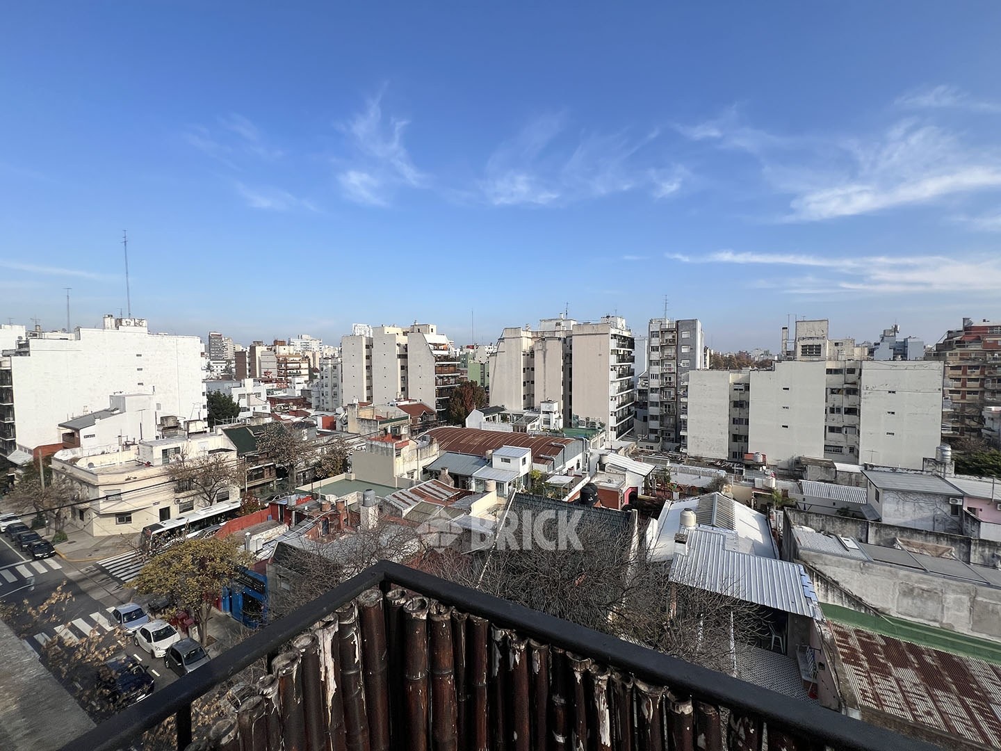 ACOYTE, AV. al 1500 Piso 7 6