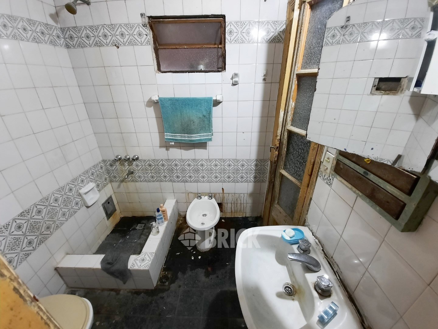 LAPRIDA al 1200 Piso PB 9