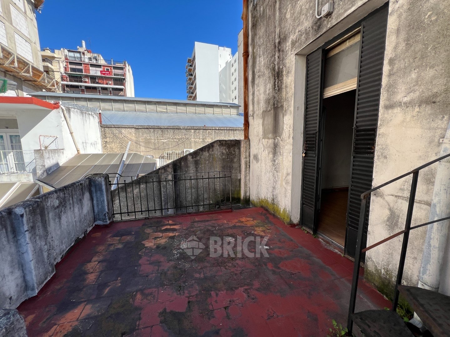 LACROZE, FEDERICO, AV. al 2400 Piso 1 13