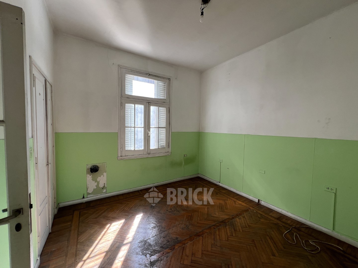 LACROZE, FEDERICO, AV. al 2400 Piso 1 19