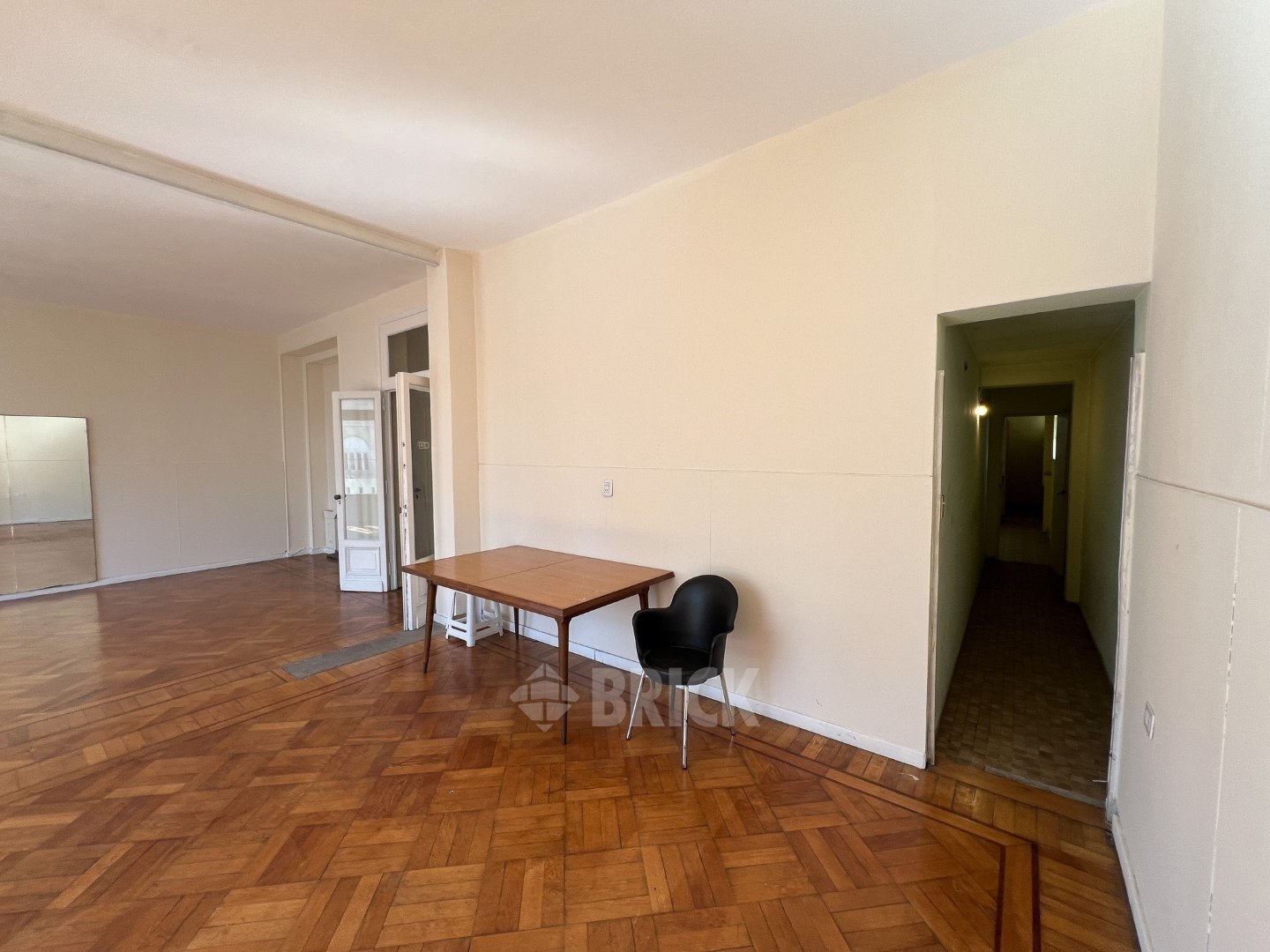 LACROZE, FEDERICO, AV. al 2400 Piso 1 33