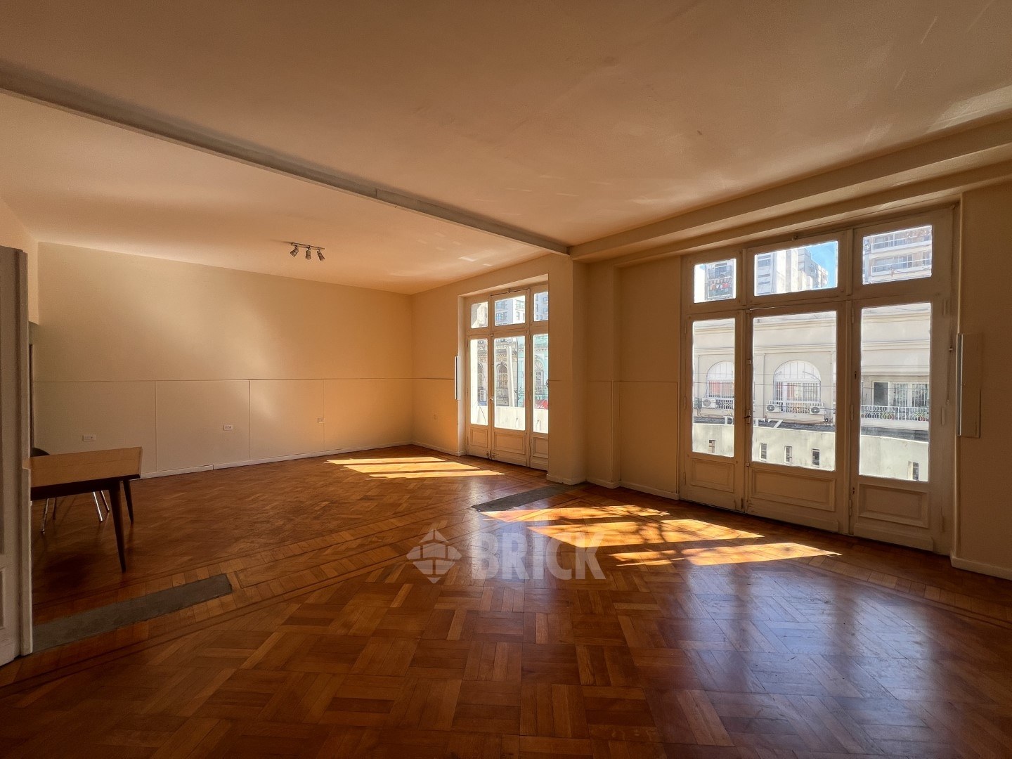 LACROZE, FEDERICO, AV. al 2400 Piso 1 35