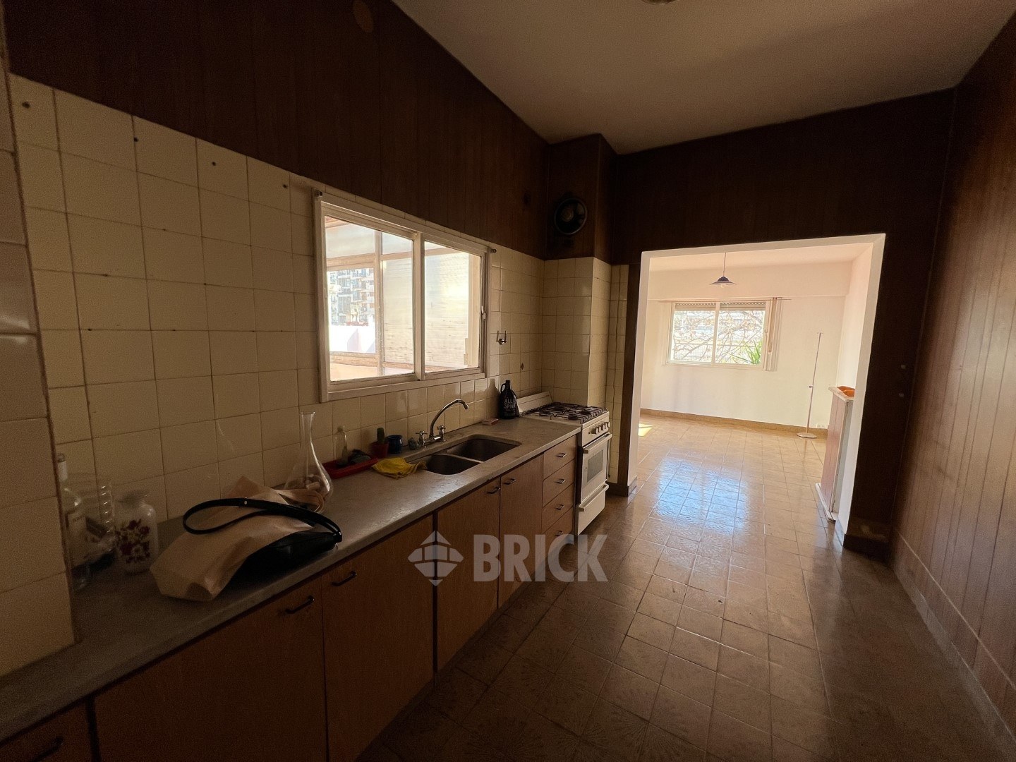 LACROZE, FEDERICO, AV. al 2400 Piso 1 46