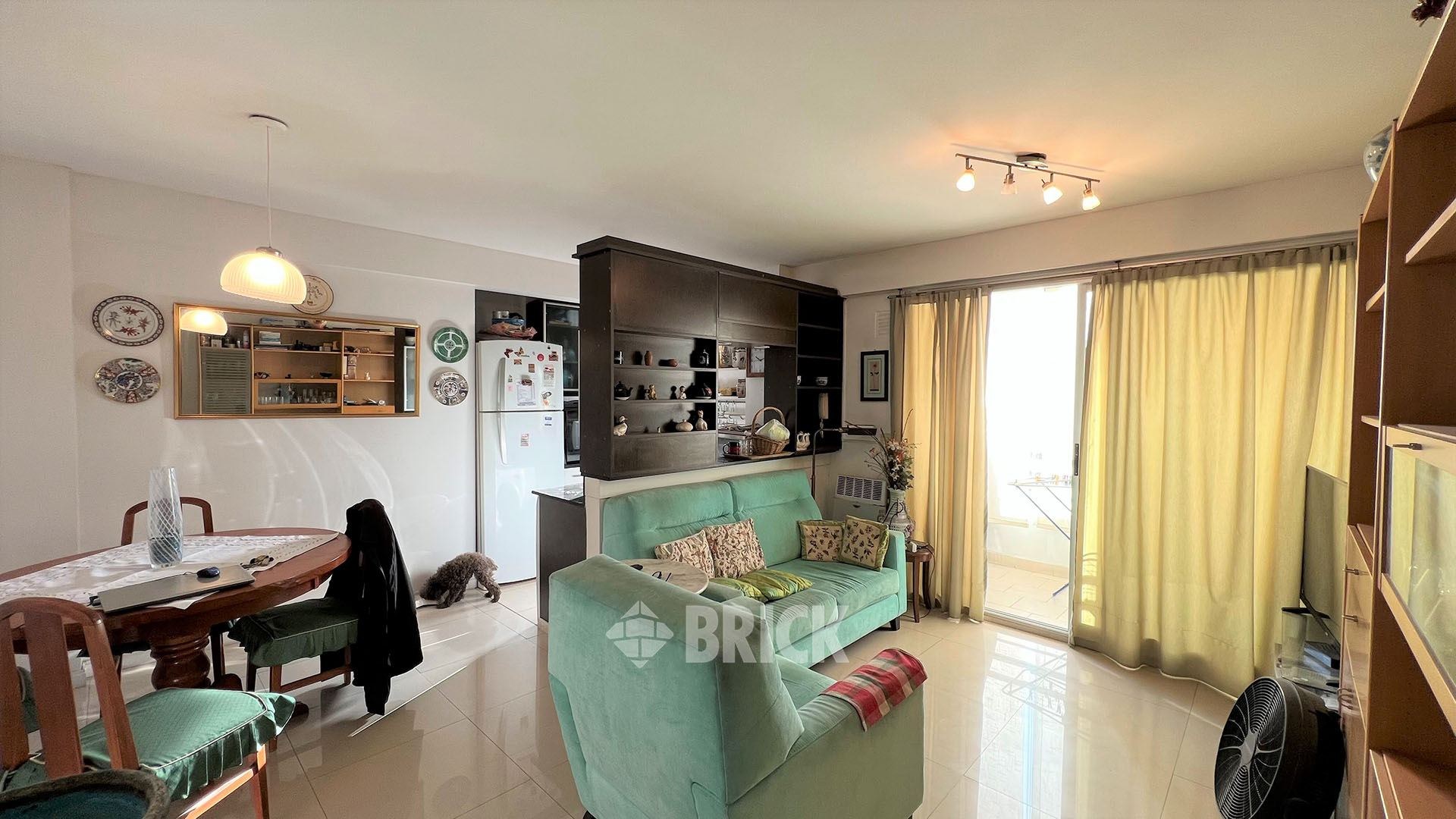 AVELLANEDA, AV. al 1700 Piso 7 1