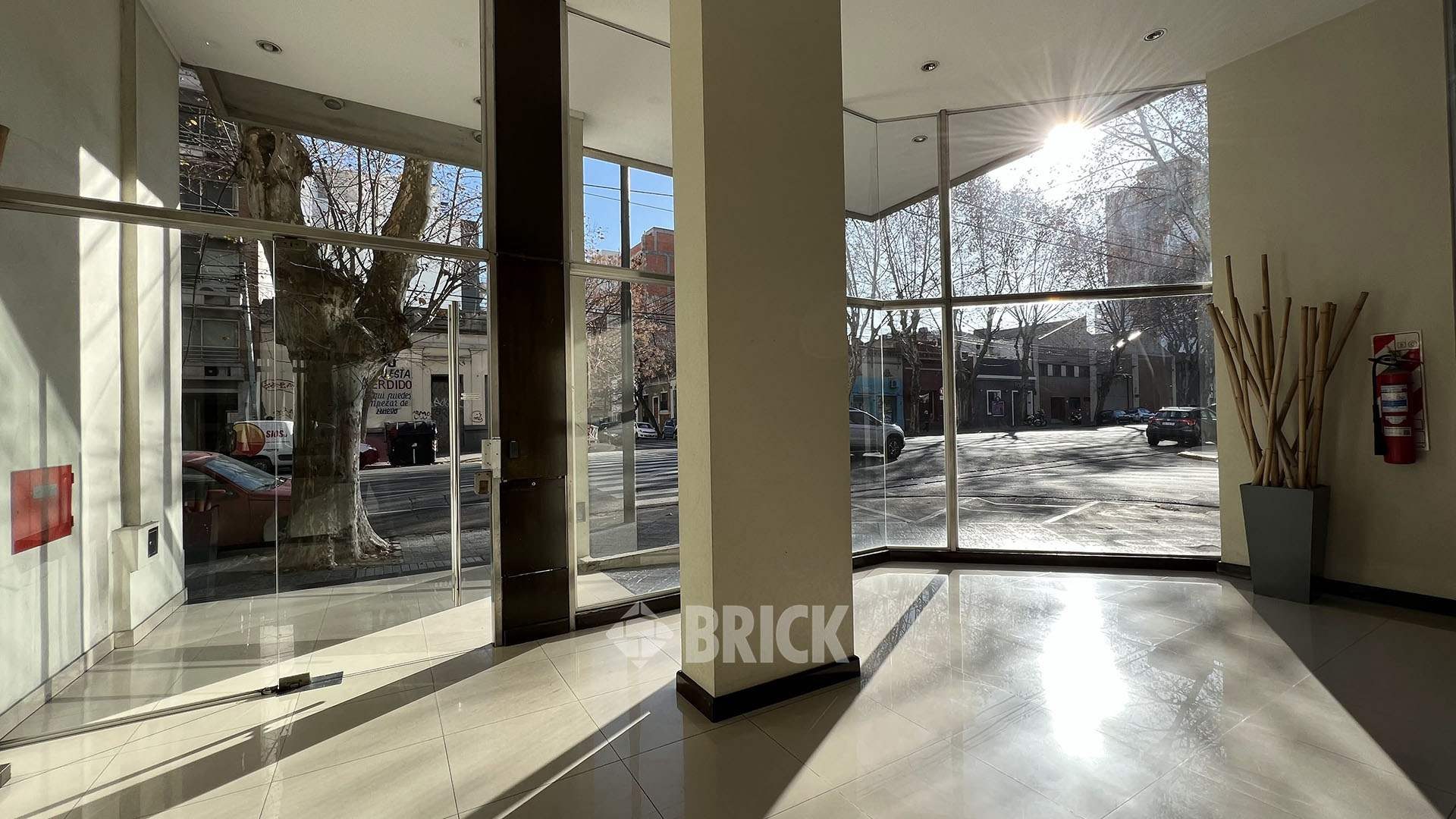 AVELLANEDA, AV. al 1700 Piso 7 23