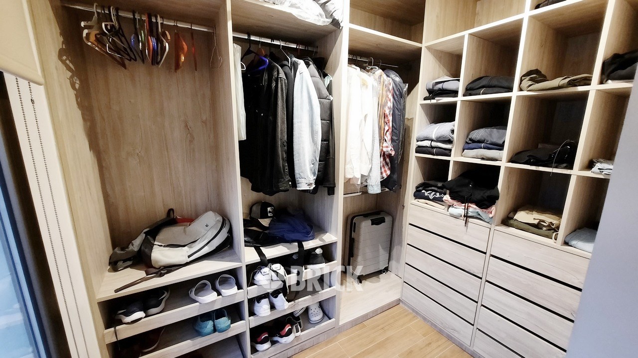 SOLER, GENERAL al 440 39