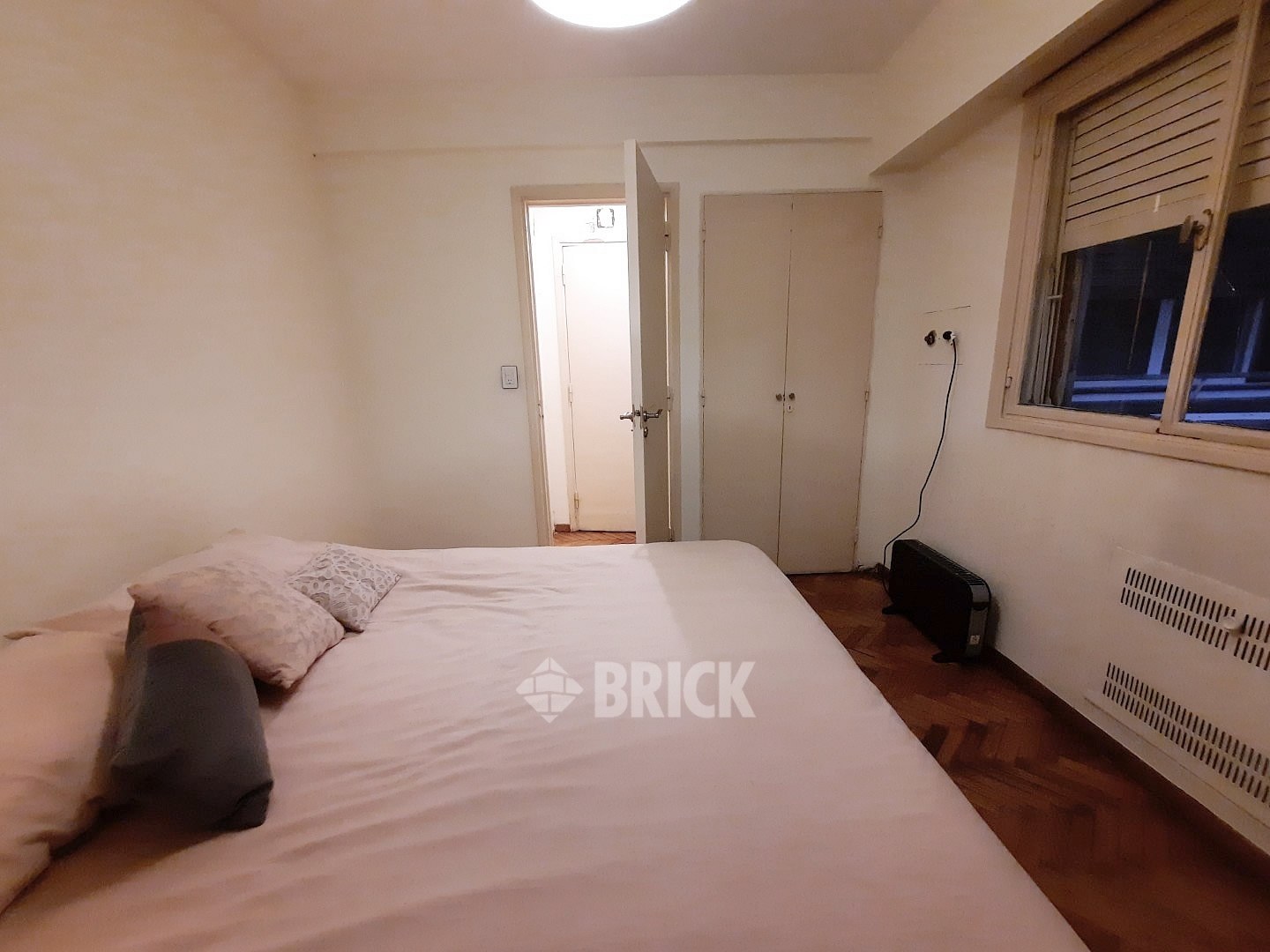 PARAGUAY al 800 Piso 2 10