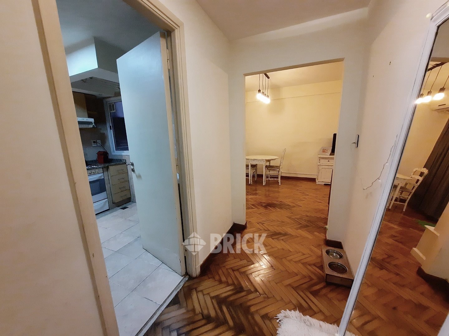 PARAGUAY al 800 Piso 2 7