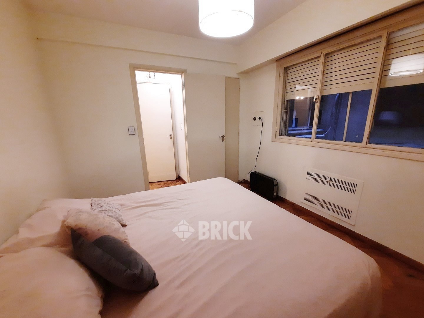 PARAGUAY al 800 Piso 2 9