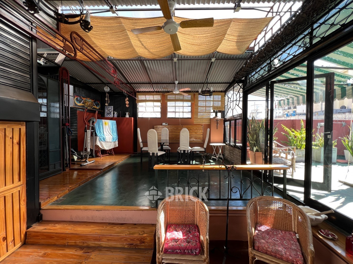 QUERANDIES al 4400 49