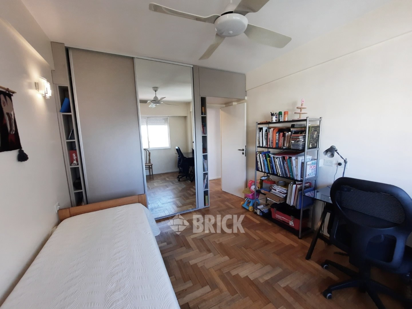 MENDOZA al 5300 Piso 5 22