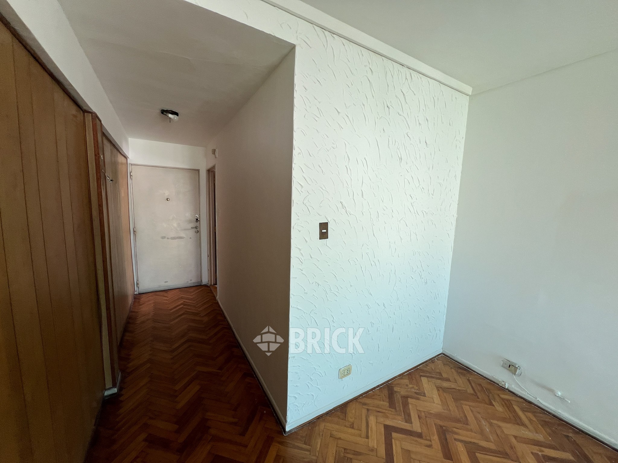 NEUQUEN al 1700 Piso 9 3