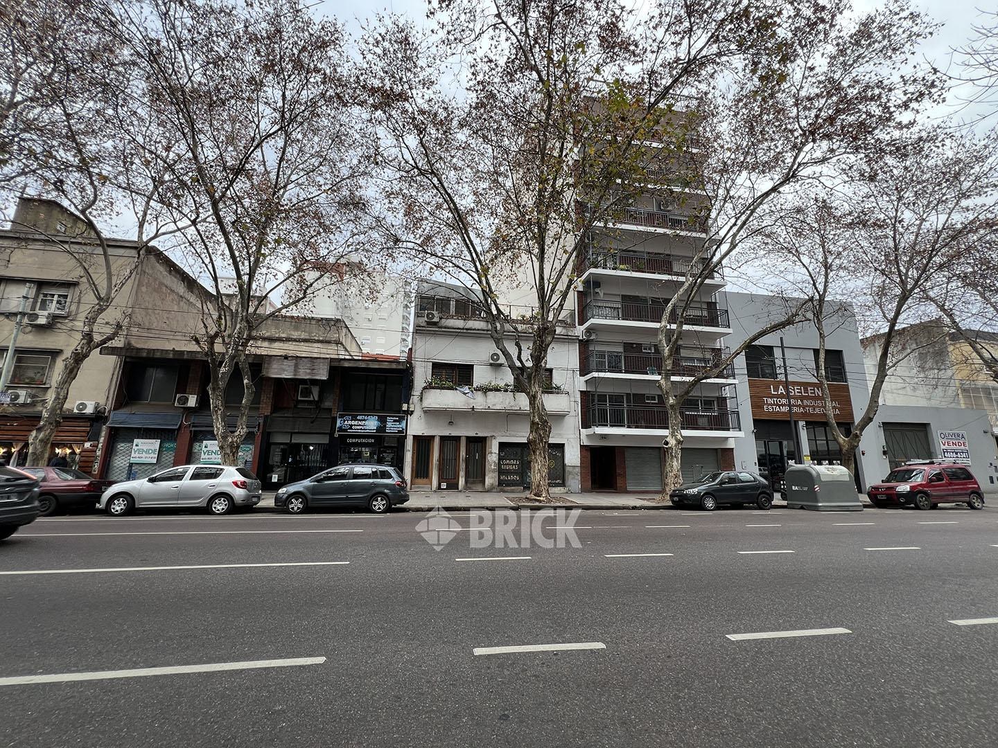 AVELLANEDA, AV. al 3900 Piso 1 16