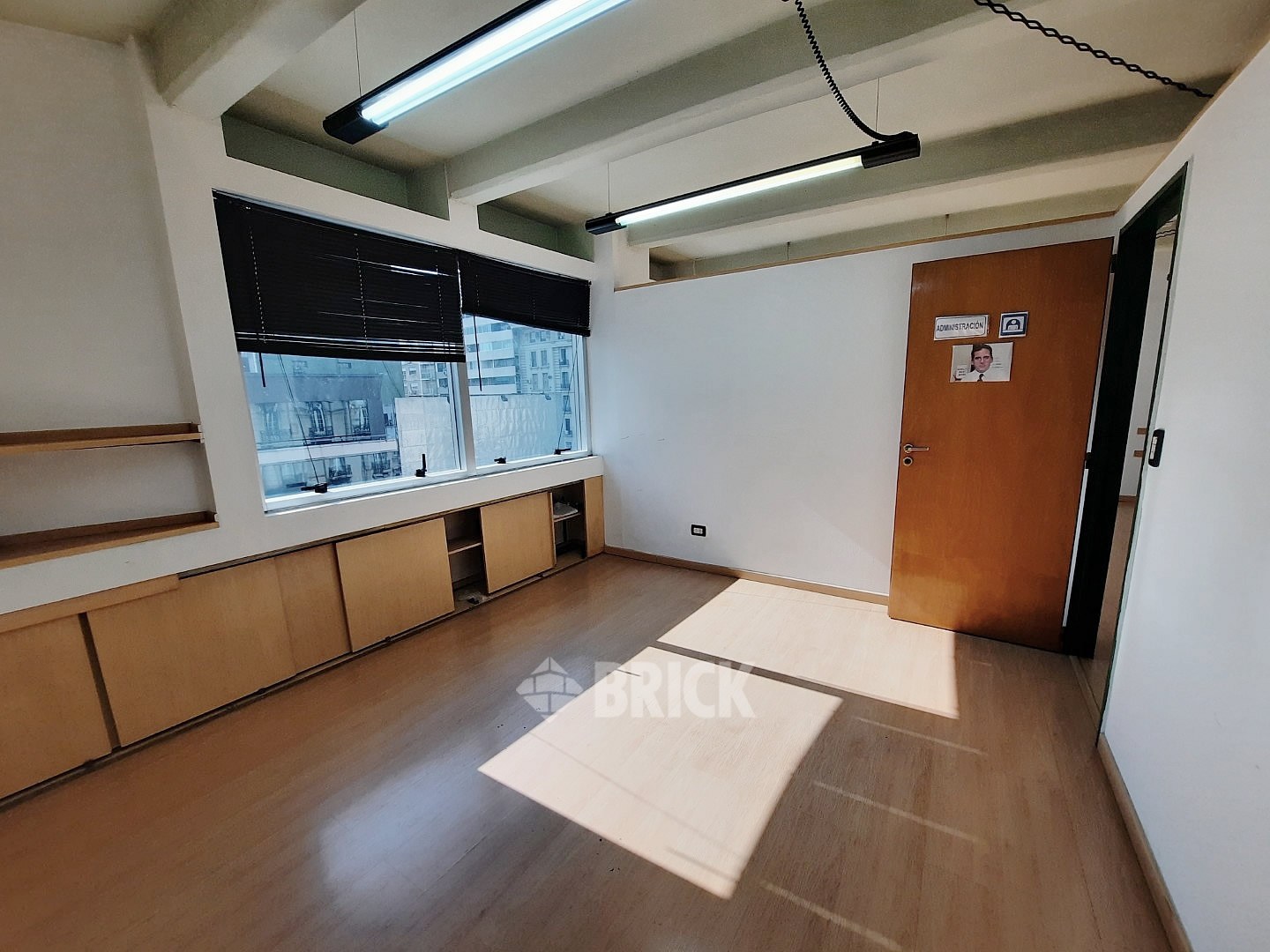 CORRIENTES, AV. al 1800 Piso 7 12