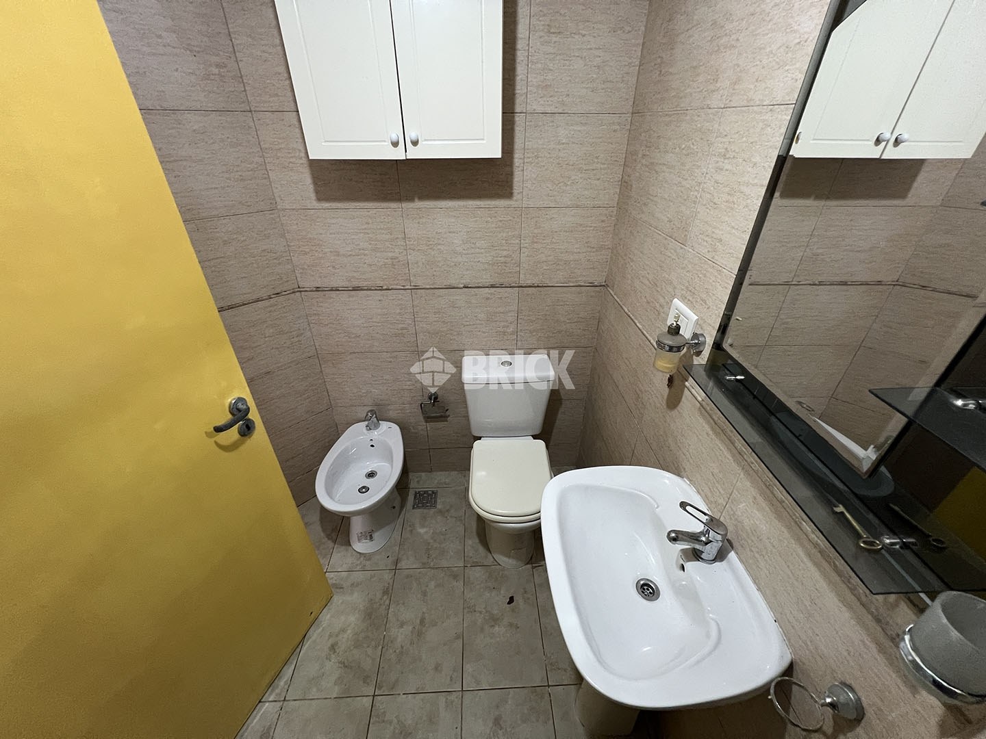 AVELLANEDA, AV. al 1600 Piso 2 9