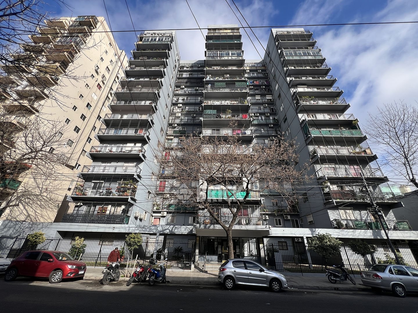 ALBERTI al 1600 Piso 9 14